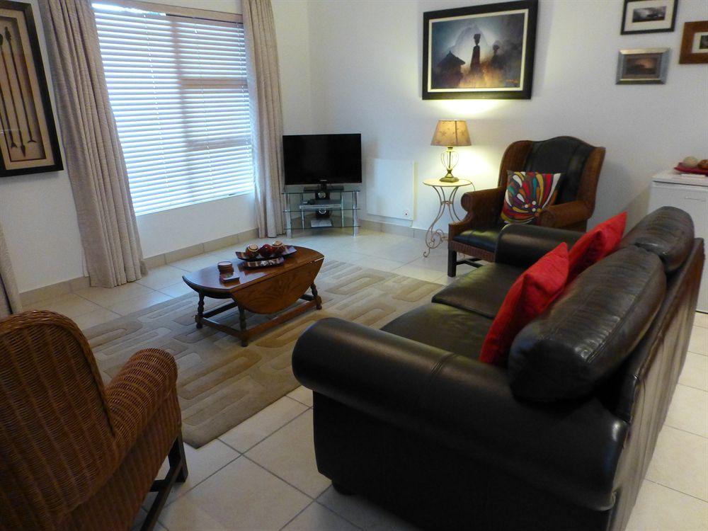 קניסנה Candlewood Lodge מראה חיצוני תמונה