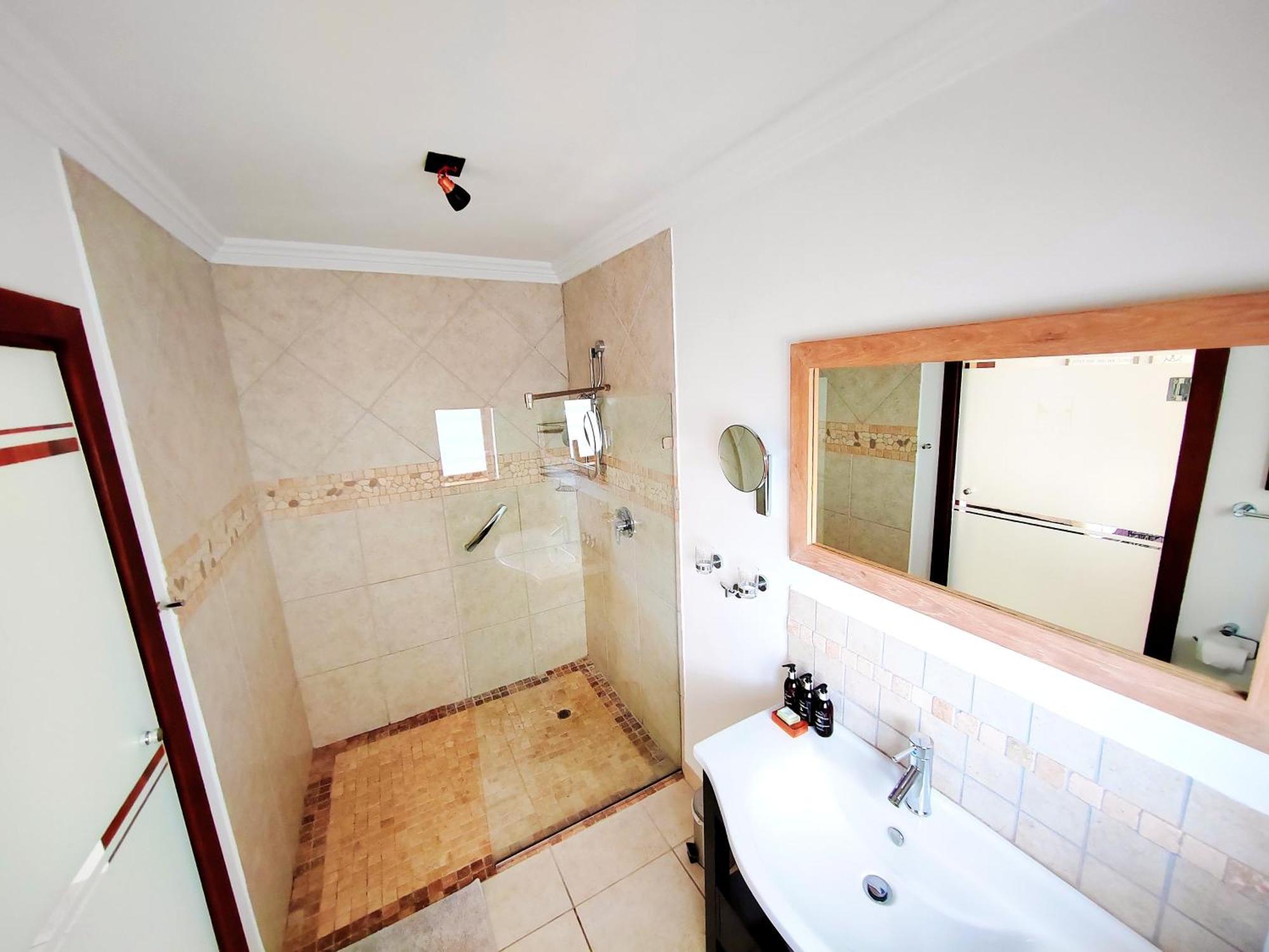 קניסנה Candlewood Lodge מראה חיצוני תמונה