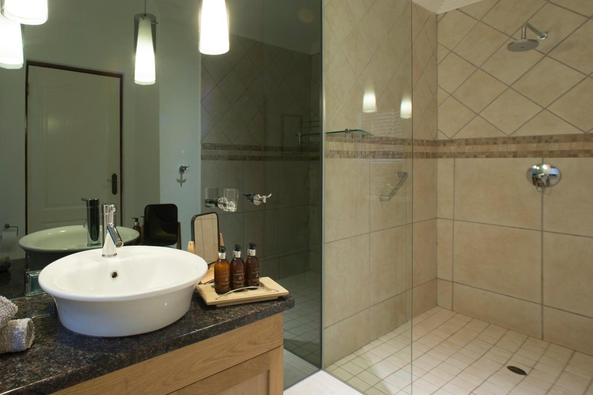 קניסנה Candlewood Lodge מראה חיצוני תמונה