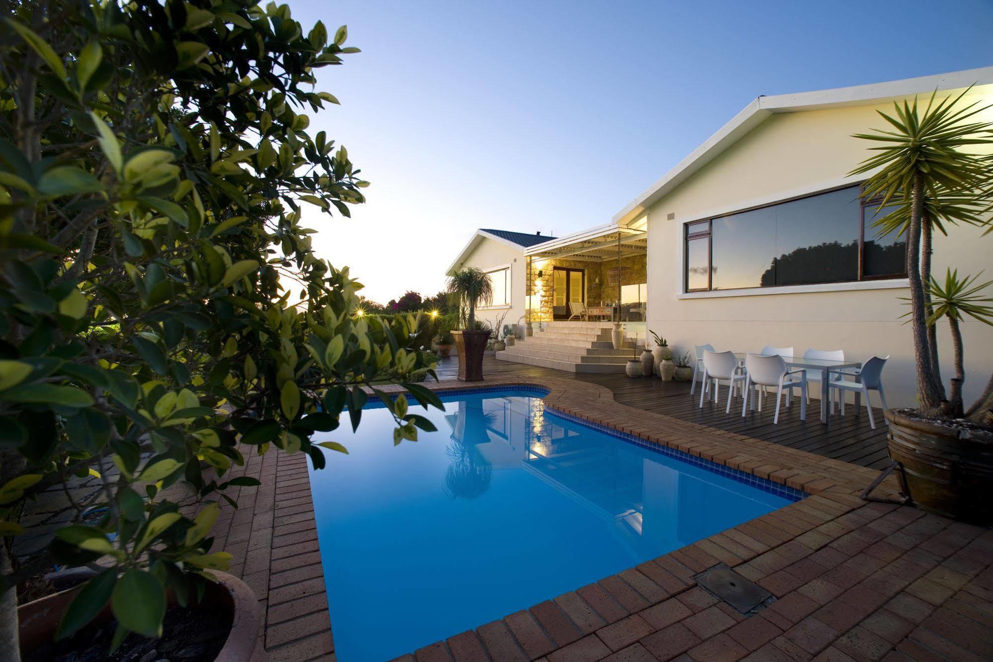 קניסנה Candlewood Lodge מראה חיצוני תמונה